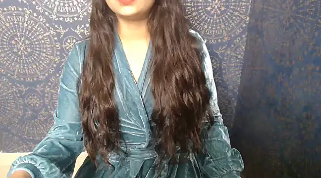 Snapshot of megancatluna chatting on February 2025 06:49:02 AM megancatluna online show from February 2025 06:49:02 AM