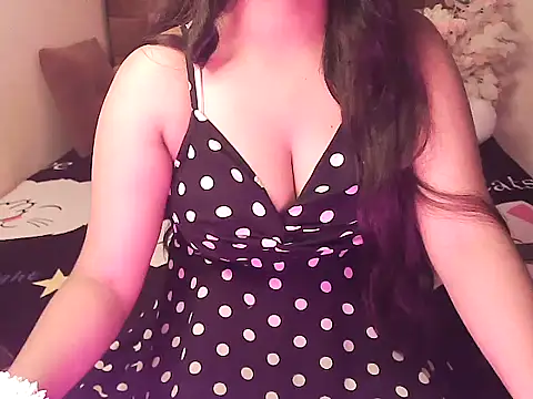 Snapshot of megancatluna chatting on September 2025 07:00:01 AM megancatluna online show from September 2025 07:00:01 AM