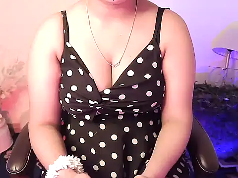 megancatluna online show from December 2025 04:11:01 AM