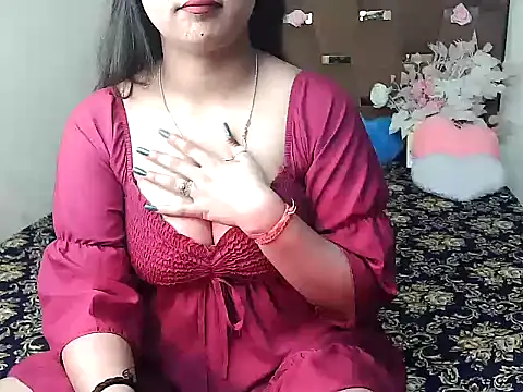 Snapshot of megancatluna chatting on October 2025 04:57:01 AM megancatluna online show from October 2025 04:57:01 AM