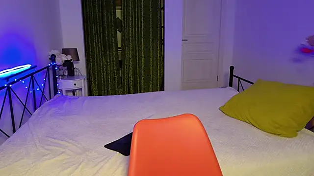 RaileReed online show from December 2025 01:43:02 PM