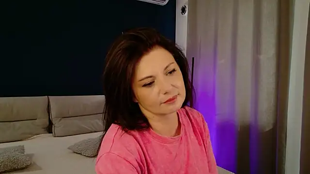 RaileReed online show from June 2026 01:01:01 PM