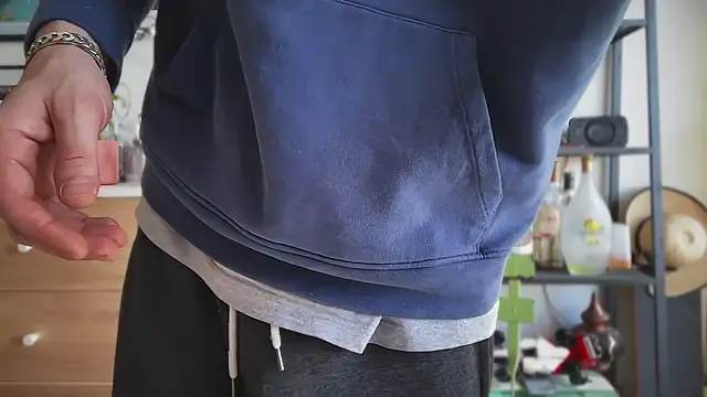 Snapshot of MikymikeBBWD chatting on February 2026 01:22:01 PM MikymikeBBWD online show from February 2026 01:22:01 PM