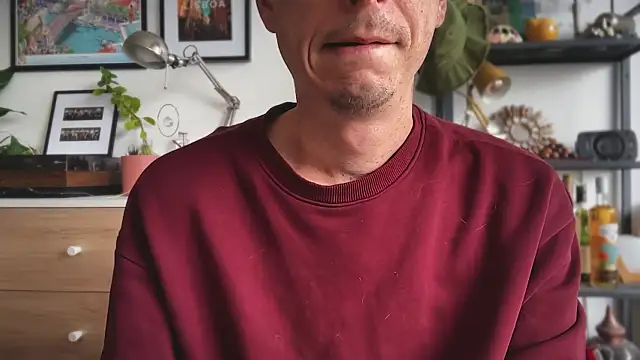 MikymikeBBWD online show from May 2026 10:47:01 AM