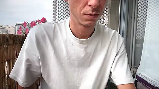 Snapshot of MikymikeBBWD chatting on July 2026 11:09:02 AM MikymikeBBWD online show from July 2026 11:09:02 AM