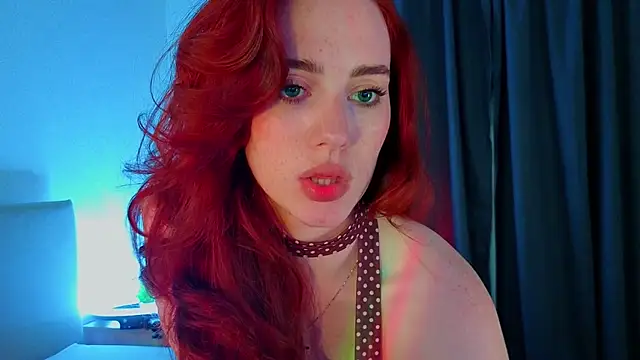 Snapshot of StacyWatts chatting on June 2026 08:36:01 PM StacyWatts online show from June 2026 08:36:01 PM