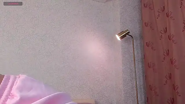 Snapshot of TaiteBayles chatting on November 2025 01:09:01 AM TaiteBayles online show from November 2025 01:09:01 AM