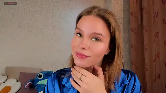 Snapshot of TaiteBayles chatting on November 2025 01:17:02 AM TaiteBayles online show from November 2025 01:17:02 AM