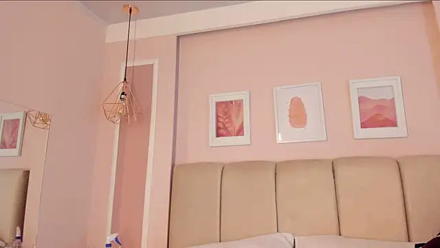 Annie rhoades online show from February 2026 12:51:02 PM