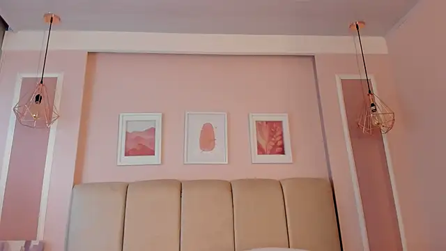 Annie rhoades online show from February 2026 12:37:01 PM