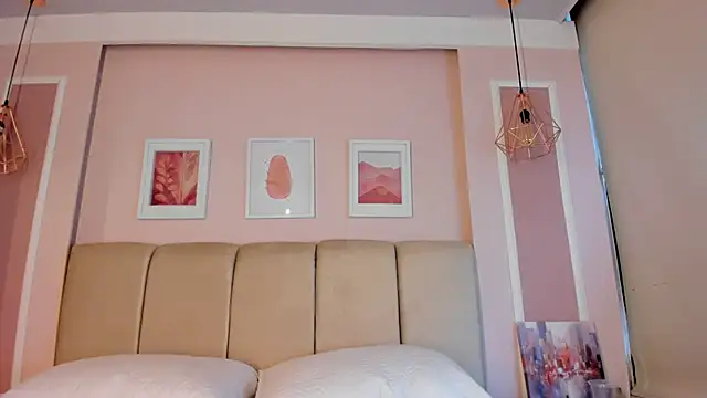 Annie rhoades online show from April 2026 01:26:01 PM