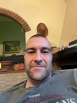 Snapshot of Jackcazzone_82 chatting on March 2025 03:49:01 PM Jackcazzone 82 online show from March 2025 03:49:01 PM