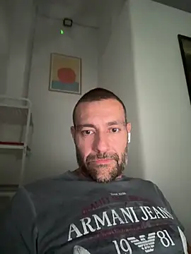 Snapshot of Jackcazzone_82 chatting on September 2025 04:35:02 PM Jackcazzone 82 online show from September 2025 04:35:02 PM