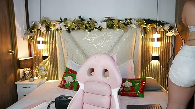 Julieta priv online show from December 2025 03:01:02 PM