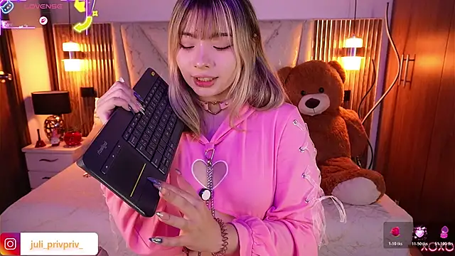 Julieta priv online show from February 2026 01:35:02 PM