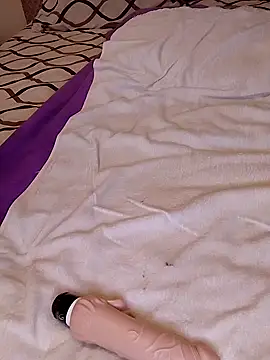 Snapshot of ChloeBab chatting on November 2025 06:14:01 AM ChloeBab online show from November 2025 06:14:01 AM