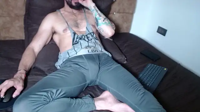 Valentino 0 online show from February 2026 04:30:02 PM