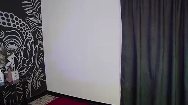 Arii moon online show from October 2025 07:58:01 PM