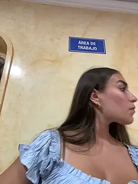 EMILY-07  online show from February 2025 07:37:02 PM