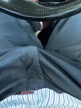 Snapshot of BadboySLR_8899 chatting on October 2025 04:14:02 AM BadboySLR 8899 online show from October 2025 04:14:02 AM