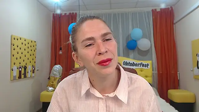 TessaDaybreak online show from September 2025 06:30:01 AM
