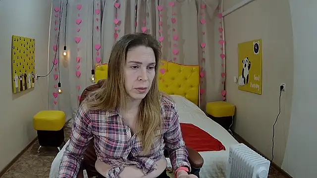 TessaDaybreak online show from February 2026 12:27:01 PM