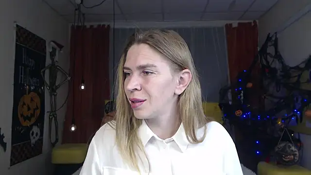 TessaDaybreak online show from October 2025 06:25:02 AM