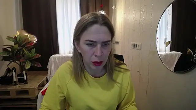 TessaDaybreak online show from March 2025 07:22:02 AM