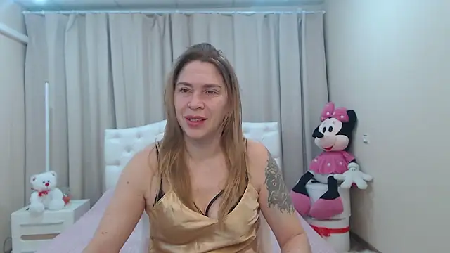 TessaDaybreak online show from March 2026 07:34:01 AM