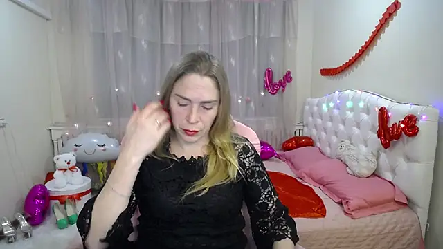 TessaDaybreak online show from March 2025 01:17:02 PM