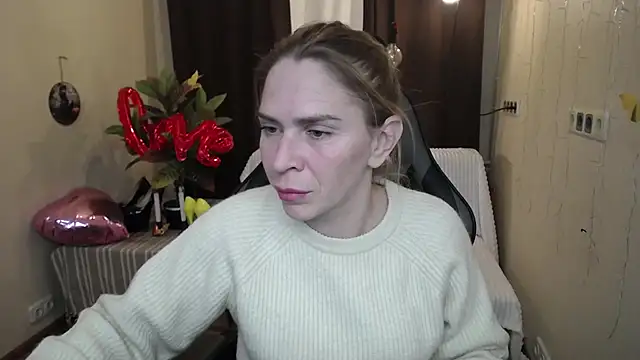 TessaDaybreak online show from February 2025 04:47:01 PM