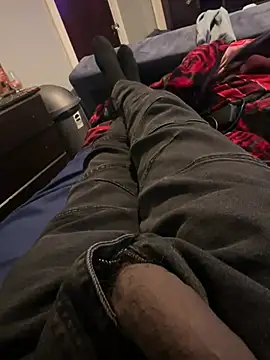 Snapshot of Slimlightrising chatting on February 2025 08:00:01 PM Slimlightrising online show from February 2025 08:00:01 PM