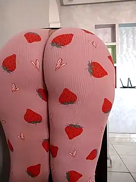 Snapshot of Dalou3a-69 chatting on April 2026 12:52:01 PM Dalou3a-69 online show from April 2026 12:52:01 PM