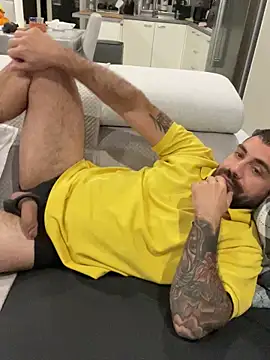 Snapshot of morfeoX chatting on October 2025 07:02:01 PM morfeoX online show from October 2025 07:02:01 PM