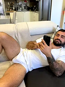 Snapshot of morfeoX chatting on November 2025 12:10:02 PM morfeoX online show from November 2025 12:10:02 PM