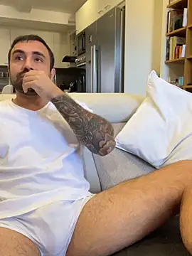 Snapshot of morfeoX chatting on November 2025 10:41:02 AM morfeoX online show from November 2025 10:41:02 AM