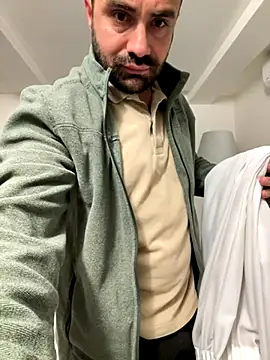 Snapshot of morfeoX chatting on November 2025 04:38:02 AM morfeoX online show from November 2025 04:38:02 AM