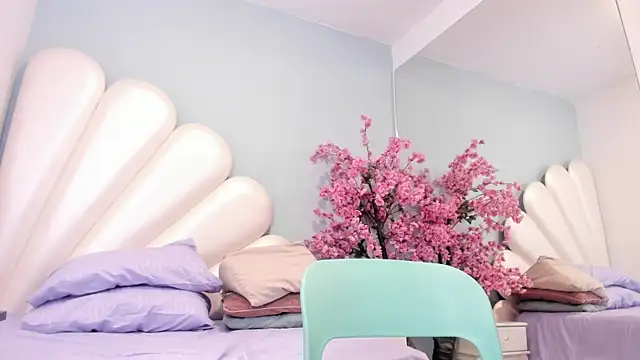 Snapshot of Jenna_Harrisonn chatting on March 2025 03:36:02 PM Jenna Harrisonn online show from March 2025 03:36:02 PM