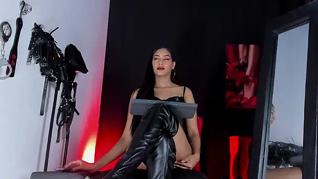 Aleshkastone online show from February 2026 11:00:02 PM