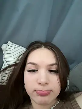 -Amora online show from February 2026 12:13:02 PM