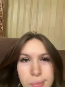 -Amora online show from December 2025 12:15:02 PM