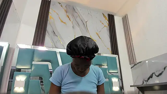 ebony valentina online show from December 2025 11:38:02 AM