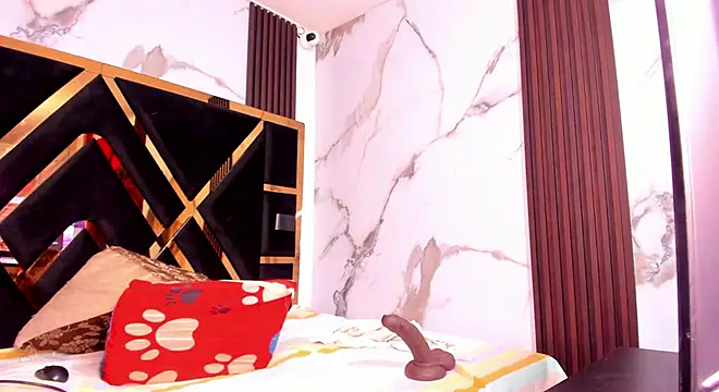 ebony valentina online show from November 2025 01:42:01 AM