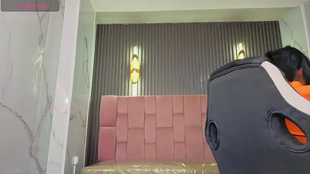 Anni acker b online show from January 2026 01:26:01 PM