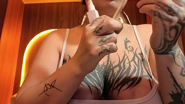 Anni acker b online show from March 2026 12:21:03 PM