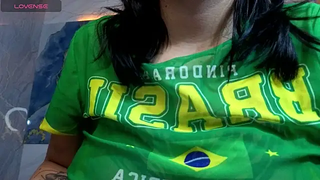 Snapshot of Anni_acker_b chatting on May 2026 12:45:02 PM Anni acker b online show from May 2026 12:45:02 PM