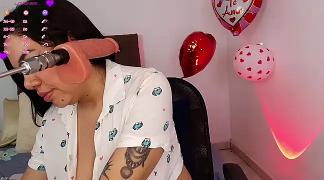 Snapshot of titqueenx chatting on March 2025 09:15:01 PM titqueenx online show from March 2025 09:15:01 PM