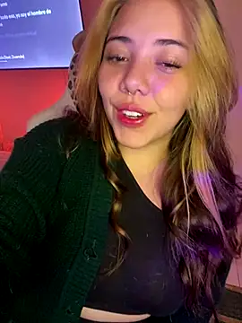 Snapshot of _ivyginger chatting on November 2025 09:18:01 PM ivyginger online show from November 2025 09:18:01 PM