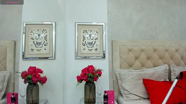 KimberlyBigBoobs online show from April 2026 10:33:01 PM