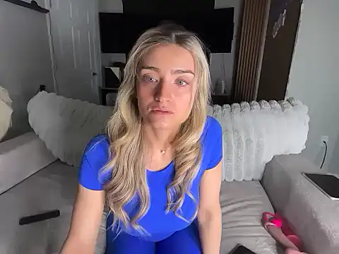 meggsworld online show from April 2026 03:04:01 PM